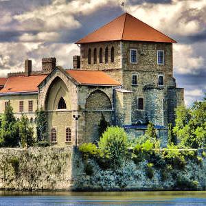 Tata Város Önkormányzata